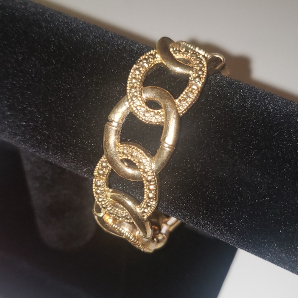 Gold Link Stretch Bracelet